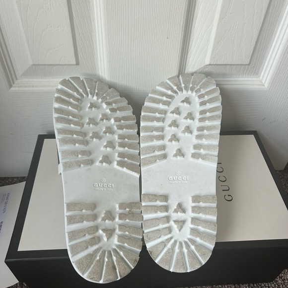 Unisex Gucci slides thick bottom white - Picture 5 of 5